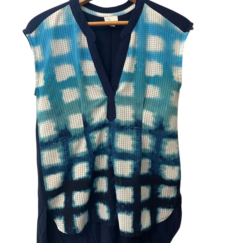 Anthropologie Postmark Blue Tie Dye Sleeveless Tunic Top Womens XS Split Neck